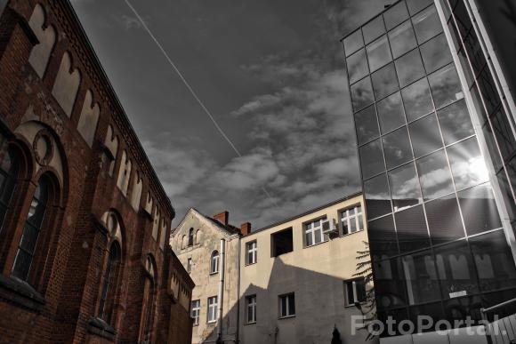 Gdy spotykają się okna z trzech epok