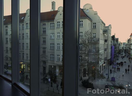 Kupiec Poznański/plac Wiosny Ludów 2