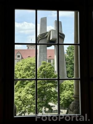 Zamek (widok na poznańskie krzyże)