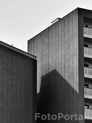 Światłocienie na architekturze