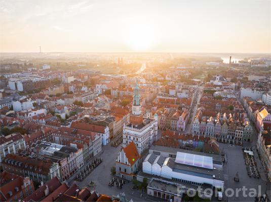 Siegaj gdzie wzrok nie siega, poznański Stary Rynek