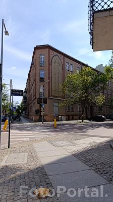 Na łazarzu