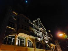 Dużo cienia, mało światła