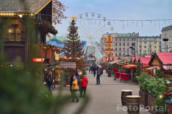 Świąteczny Plac Wolności