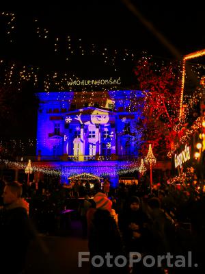Arkadia w świątecznej iluminacji plac Wolności