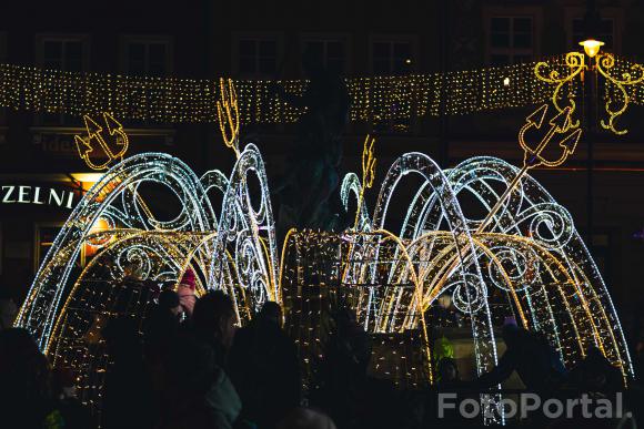 Świąteczna fontanna w Poznaniu