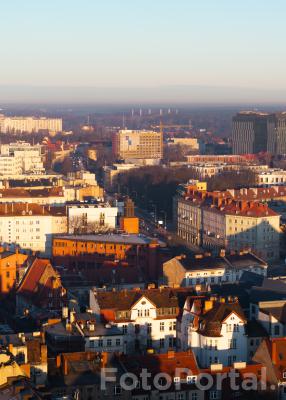 Ciepłe światło Poznań