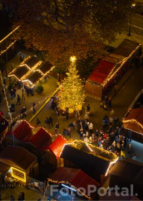 Jarmark świąteczny na Placu Wolności 2