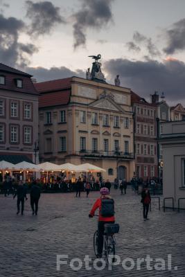 Rowerzyści na Starym Rynku