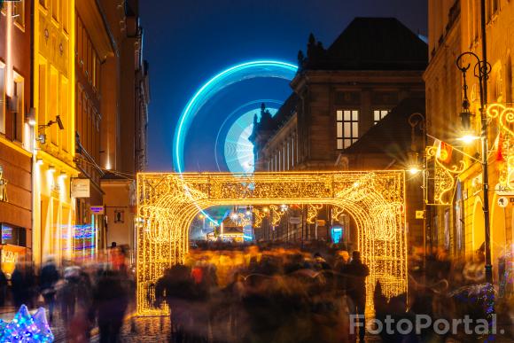 Jarmark świąteczny na placu Wolności