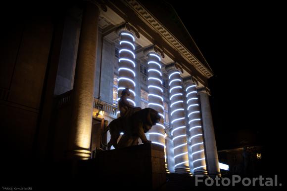 Opera w świątecznej odsłonie