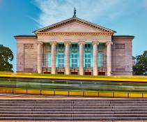 Wieczne i przemijające