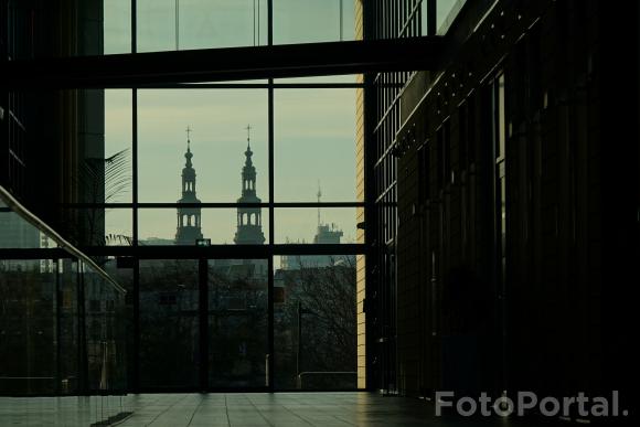 Korytarz Centrum Wykładowego Politechniki Poznańskiej