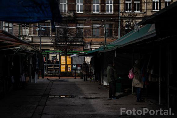 Na straganie w dzień targowy coraz rzadsze są rozmowy