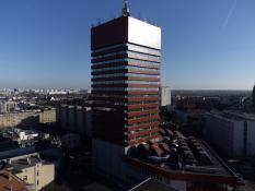 Uniwersytet w świetle