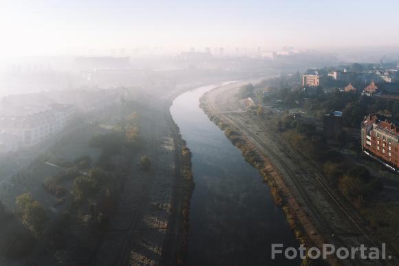 Poranne mgły nad Wartą