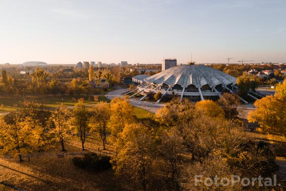 Dwie poznańskie areny.