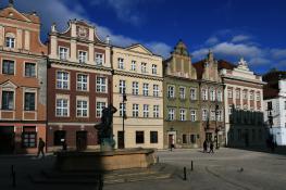 Okna na rynku Poznania