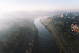 Poranne mgły nad Wartą