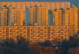 Poznań zamknięty w prostokącie szkła