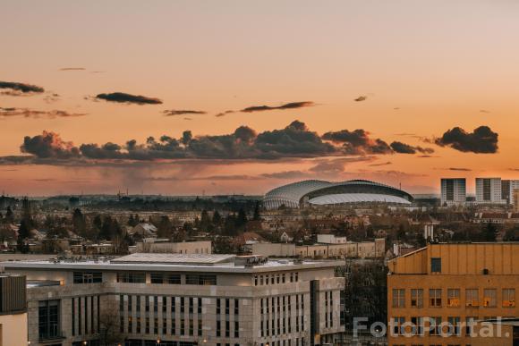 Chmury nad stadionem