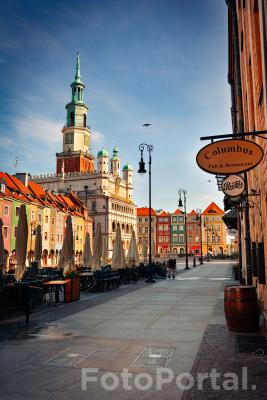 Stary Rynek w słoneczny dzień