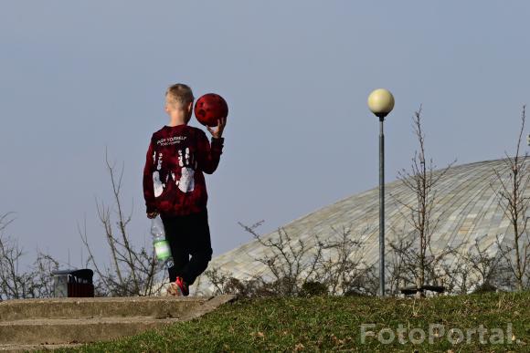 Spacer z piłką po Grunwaldzie