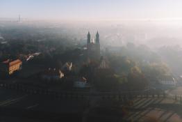 Ostrów Tumski w blasku jesiennego Słońca