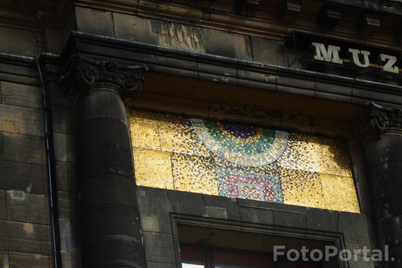 Muzeum Narodowe w świetle słońca