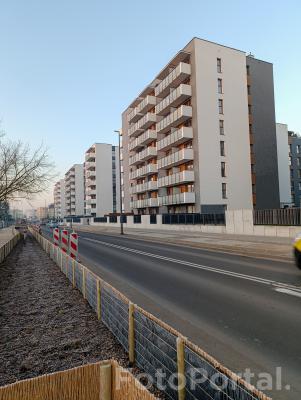 Nowe bloki na Dmowskiego